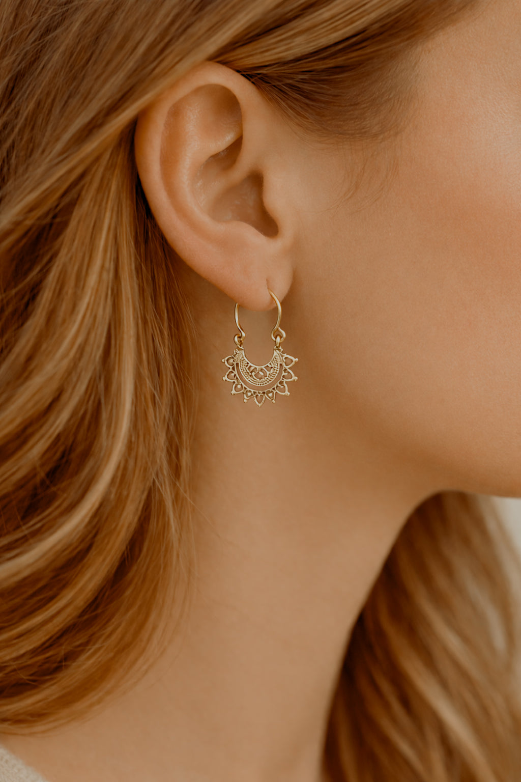 • Paloma 01•