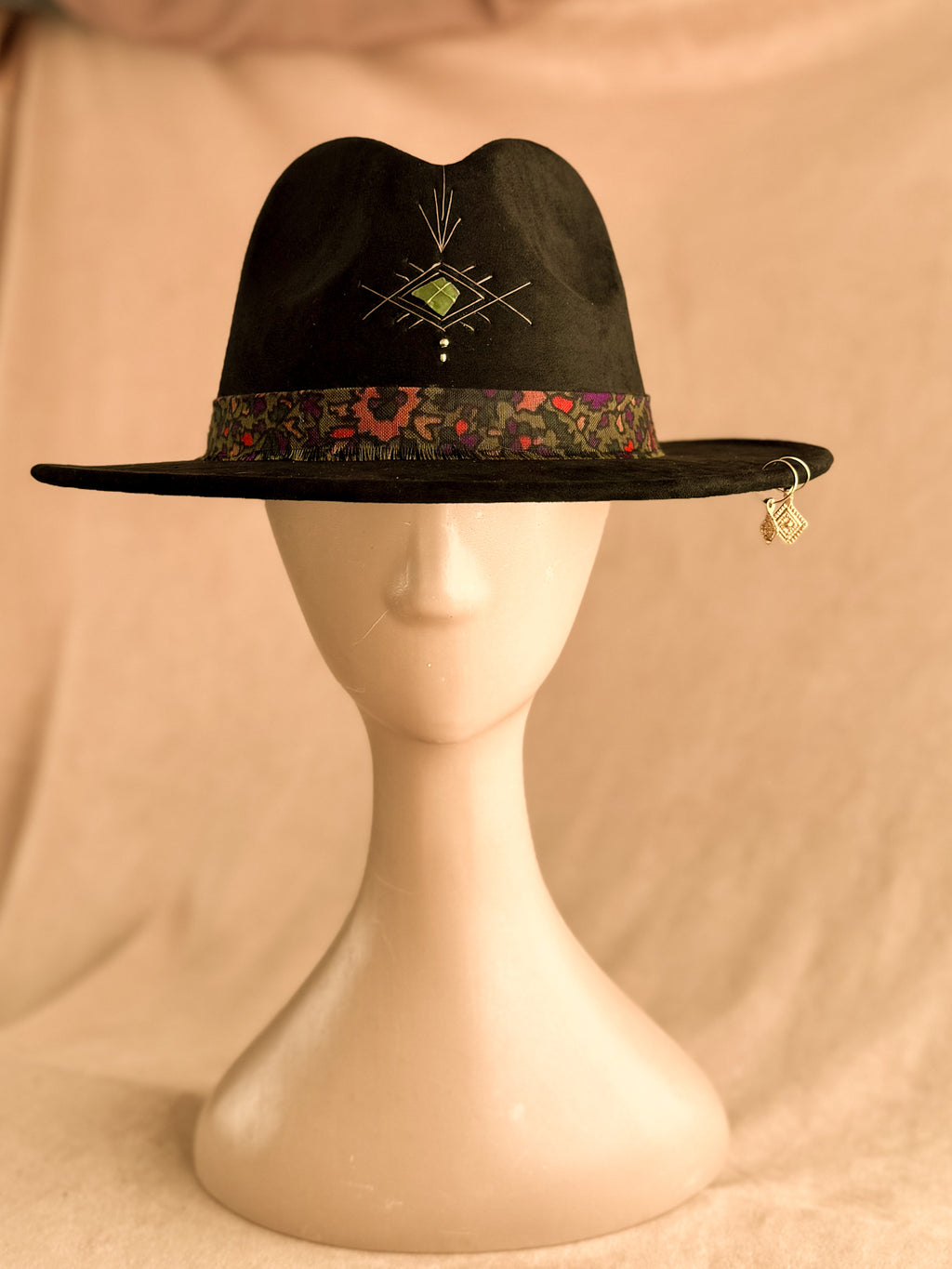 ✦ Gipsy black 02 ✦
